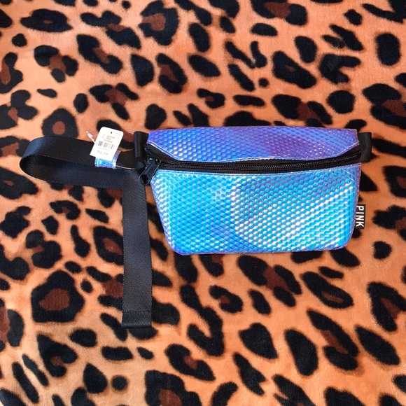 🔥SALE🔥VS PINK Iridescent Fanny Pack - Picture 3 of 6